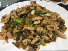 -瑞丰园庭院餐厅·白族传统家常菜