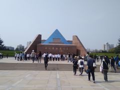 -上海市龙华烈士陵园