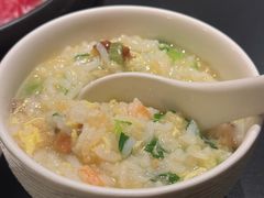 -鲜入唯煮·港式海鲜牛肉火锅(金宝街店)