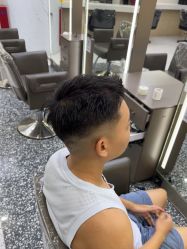 -苏豪路易士·嘉玛发廊