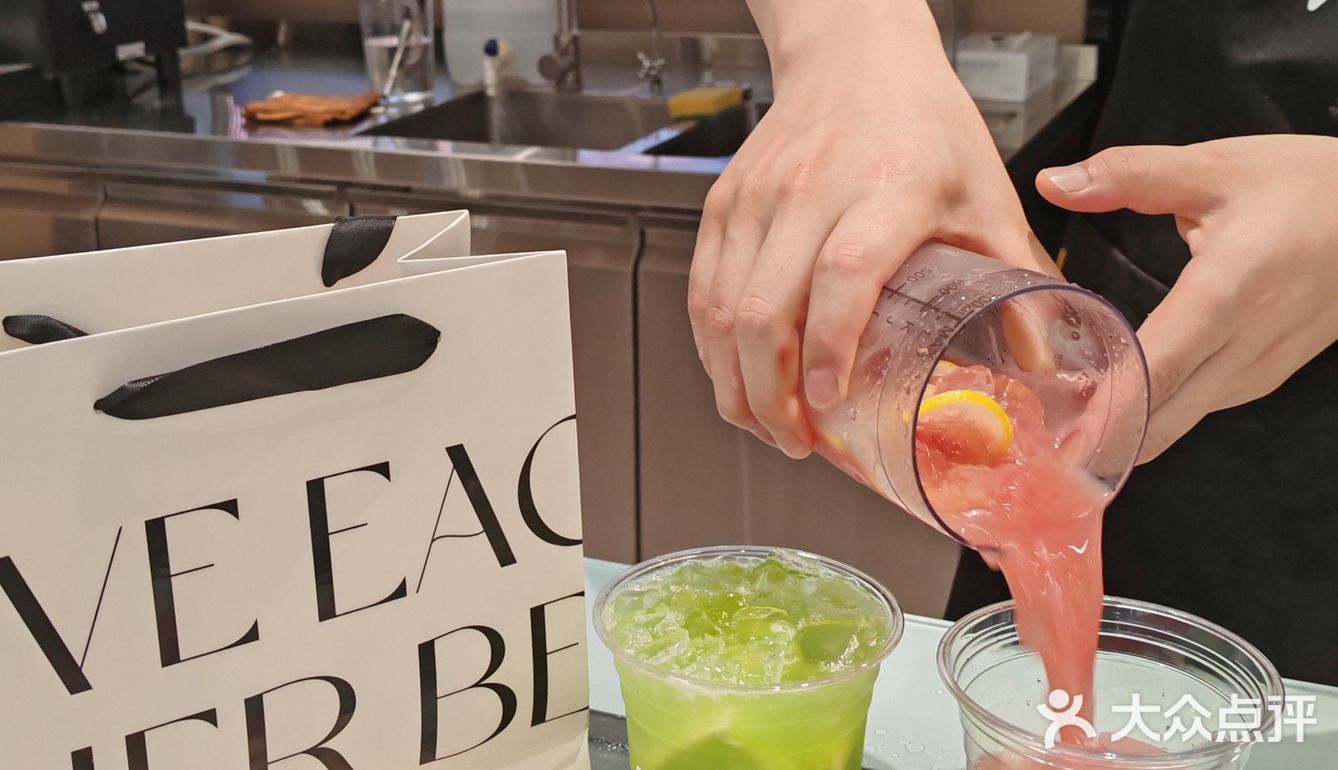  惊！河埒口出现两座Bonjour大厦！