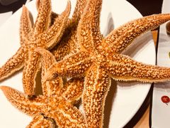 -臻鲜燕海鲜融合餐厅(金陵style店)