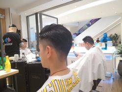 -Mentor Hair Salon