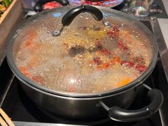 -尚尚仙·酸汤猪手·猪肚鸡火锅(华联万柳购物中心店)