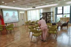 -菁幼月子会所(儿童医院店)