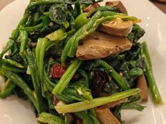 羊肝拌菠菜-回锦轩(泉园店)