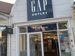 -GAP(王府井奥莱·香江小镇店)