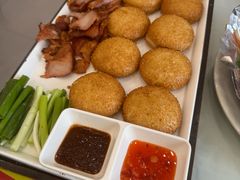 小饼炭烧肉-龙香居海鲜浑锅家常菜·特色驴肉