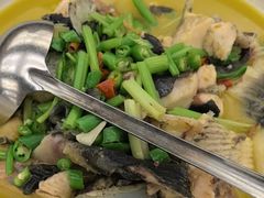 -饭怕鱼·黄焖鲟龙鱼(湖大店)