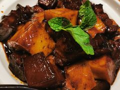 慈城年糕红烧肉-童福兴·南京菜(老门东店)