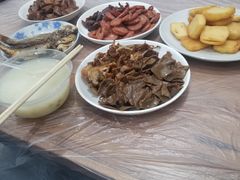 -蓝精灵饺子店