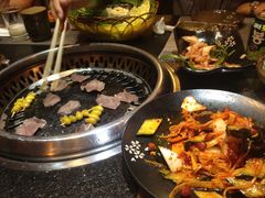 -草家酱蟹炭火烤肉店(珲春南路一店)