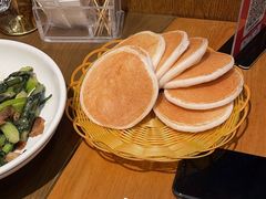 -黄泥岗·地道湖北菜(奥特莱斯店)