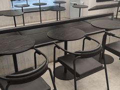 -M Stand(南京紫峰大厦店)