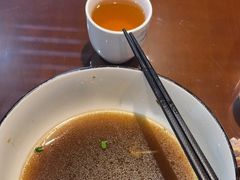 -百年老字号·观振兴蟹黄面·三虾面·苏式面(观前街富仁坊巷店)