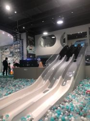 -MINI MARS KIDS CLUB亲子家庭中心(长宁天山店)