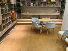 -艺年级儿童语言艺术中心(冉家坝爱融荟城店)