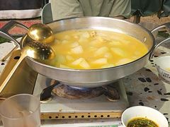 -禄婶鸡煲·打边炉