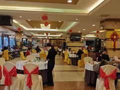 -御满江海鲜酒家(洛溪新城店)