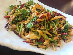 -服务大楼冷面(延大店)