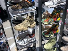 -李宁(大宁国际旗舰店)