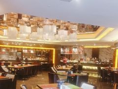 -岷山饭店-芝芝自助餐厅