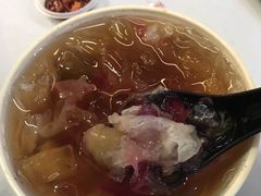 四果汤清补凉-汕头街养生糖水铺