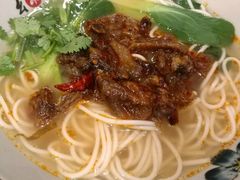 -幺不倒重庆小面(大梁店)