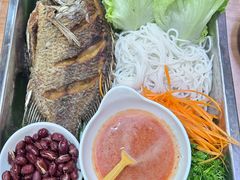 -沐毫傣泐云南菜孔雀宴•手抓饭傣味烧烤(曼听公园店)