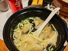 -馋三尺蟹粉小笼(人民广场店)