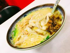 -明呈黄鱼面馆(斜土路店)