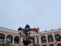 -佛罗伦萨小镇广佛名品奥特莱斯(疏港路店)