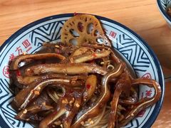 全频道拌粉-万方圆拌粉瓦罐汤(滕王阁旗舰店)