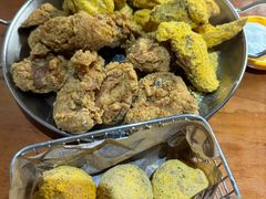 -BHC炸鸡(明洞总店)