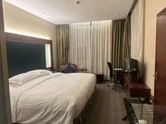 -上海浦东假日酒店