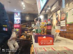 -渝和喵叔米线(南坪万达店)