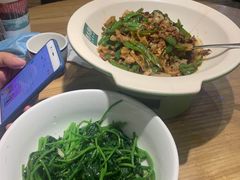 -费大厨辣椒炒肉(万家丽一店)