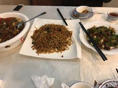 -新一家农家菜(华景新城店)