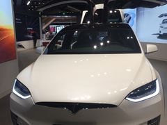 -TESLA 特斯拉(上海太古汇体验店)