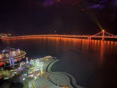 -大连君悦酒店 · VIVA(星海广场店)