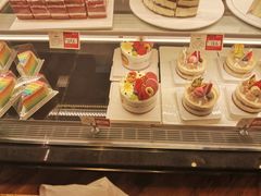 -新利香西饼店(惠友超市店)