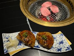 -山川小町·极番烧肉(新地假日广场店)