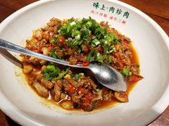 老坛辣椒炒肉-味上湘菜馆(岳麓山店)