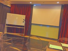 -北京A·C·Embassy酒店(三里屯工人体育场地铁站店)