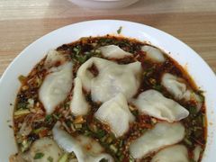 酸汤饺子-尤素福东举院饺子馆