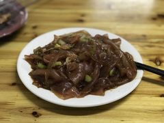 三鲜炒酿皮-何记酿皮店(西流湾店)