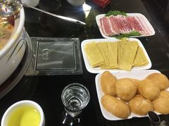 -黔府豆米火锅野菜馆(南马店)