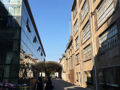 -半岛公馆(淞兴西路店)