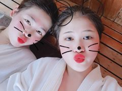 -金孔雀温泉旅游度假村