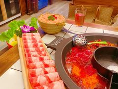 -热火朝天鲜切牛肉火锅(南强街巷店)